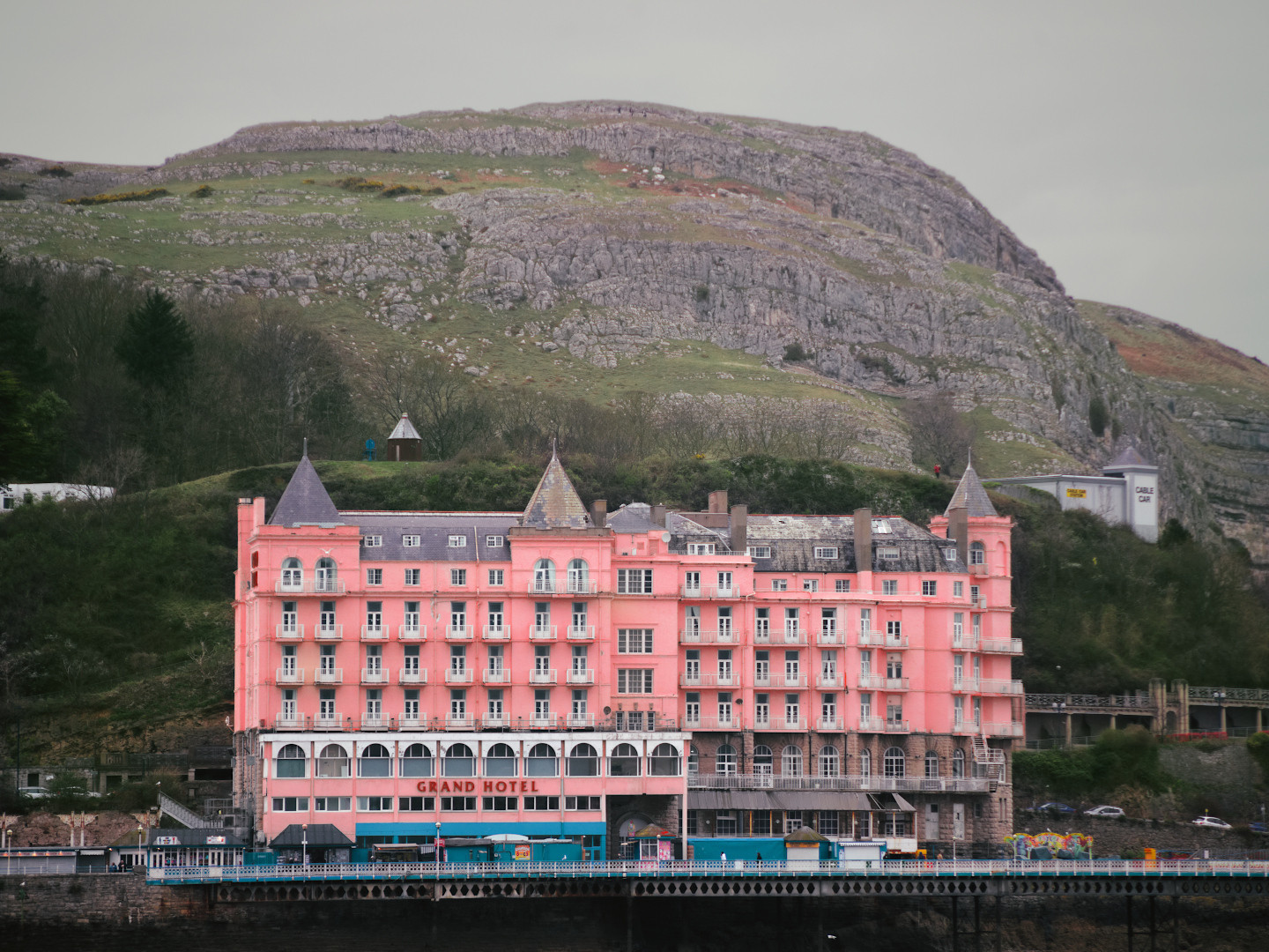 The Grand Hotel in Llandudno recoloured pink