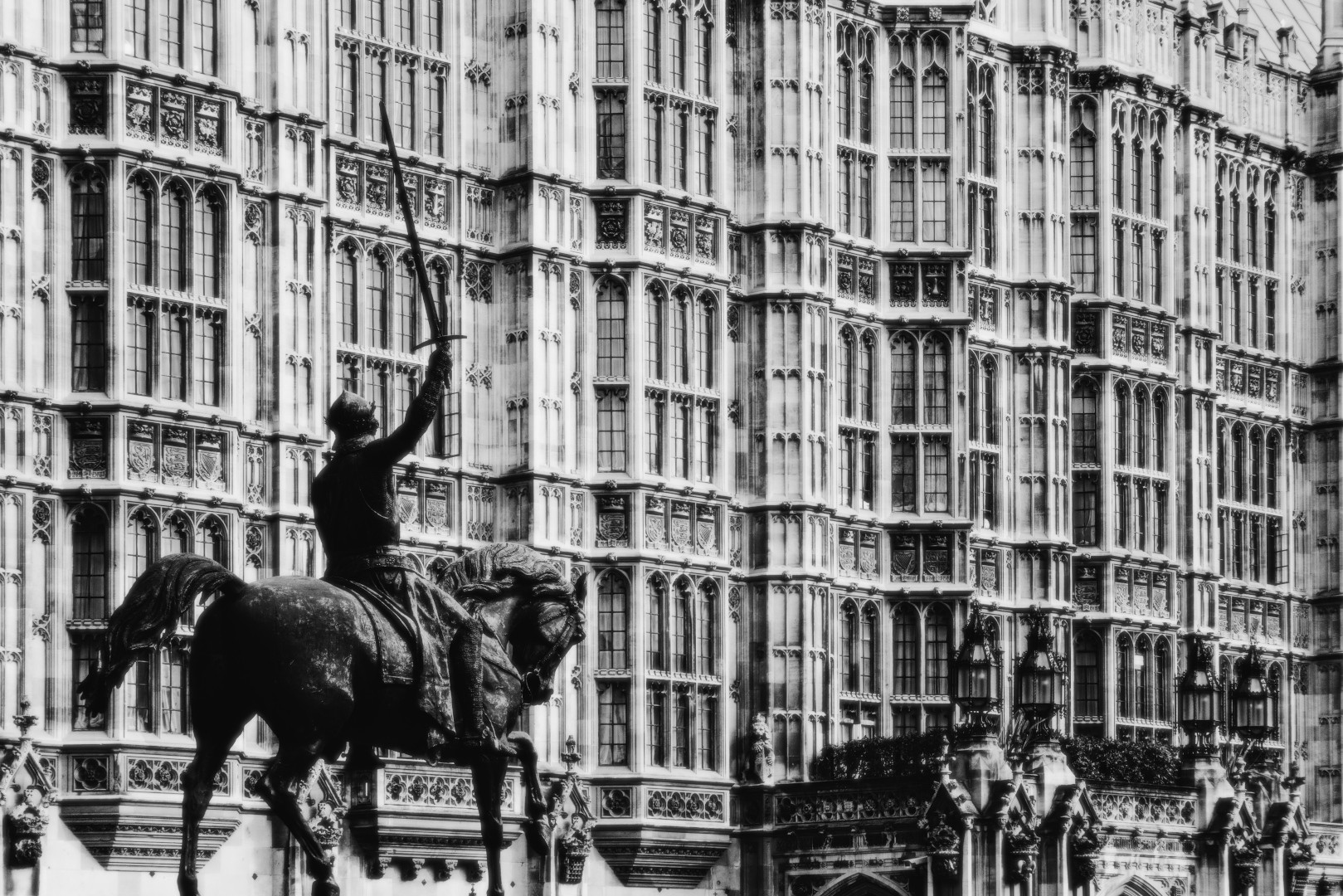 Richard Cœur de Lion by Carlo Marochetti in London